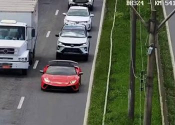Motorista de Lamborghini é interceptado pela PRF após passar em duas praças de pedágio sem pagar tarifas