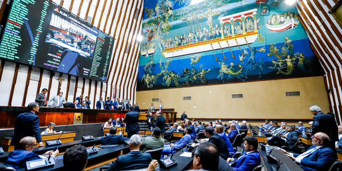 ALBA aprova PEC da reeleição da Mesa Diretora