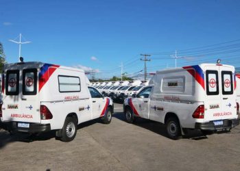 Com investimento superior a R$ 11 milhões, Governo da Bahia entrega 41 ambulâncias a municípios baianos