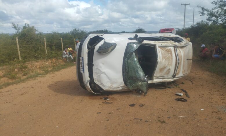 Nova Soure – Homem morre ao capotar veículo em estrada vicinal