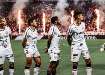 Confira situação do Vitória no Nordestão após derrota no Ba-Vi; Leão “seca” dois adversários nesta quinta