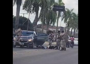 Ouriçangas – Carro é tomando de pastor evangélico, ele é levado de refém e PM intercepta o veículo na cidade de Catu