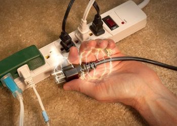 Acidentes e mortes por choque elétrico têm sido recorrentes no país