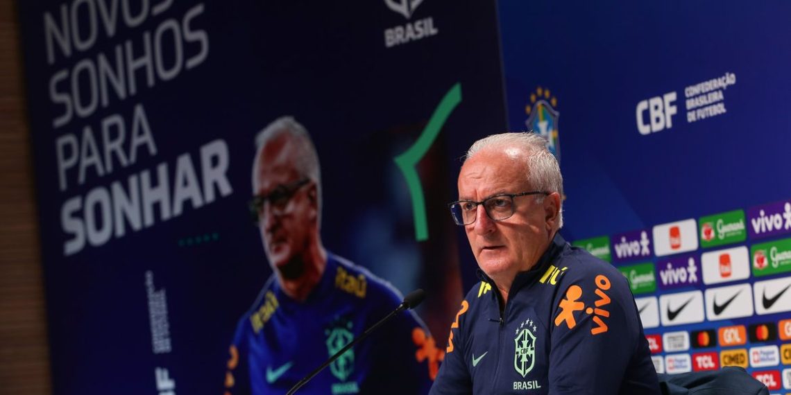 Dorival Jr faz 1ª convocação da seleção brasileira para jogos em março