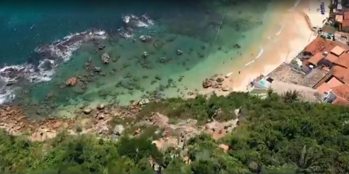 Justiça determina desocupação imediata de imóveis localizados em área de risco em Morro de São Paulo