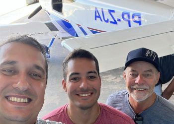 Três pessoas morrem após avião cair em área de vegetação no oeste do Estado