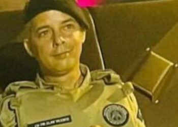 Cabo da PM é atingido com tiros na cabeça durante tentativa assalto na porta de casa