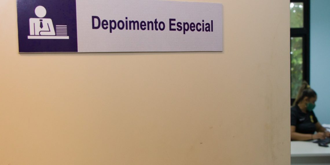 Homem acusado de abusar sexualmente de 13 sobrinhas é preso