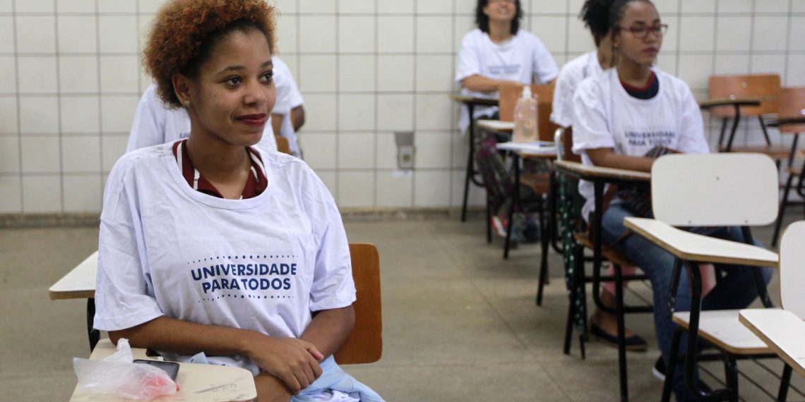 Hoje é último dia de inscrição para o Programa Universidade para Todos