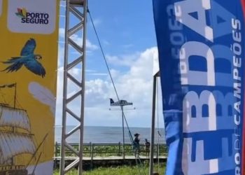 Atleta morre durante prova de águas abertas em Porto Seguro