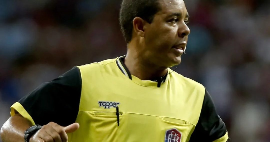Baianão – Emerson Ricardo apita a grande final entre Bahia x Vitória
