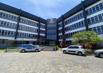 Pai é preso suspeito de colocar chumbinho em chupeta do filho de 2 meses por não aceitar paternidade; bebê sobreviveu