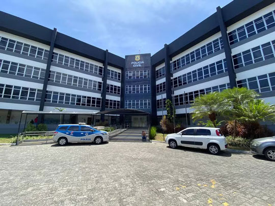 Pai é preso suspeito de colocar chumbinho em chupeta do filho de 2 meses por não aceitar paternidade; bebê sobreviveu