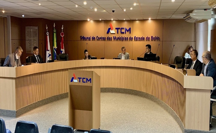 Câmara Municipal de Santaluz tem contas aprovadas pelo TCM; presidente Sérgio Suzart comemora
