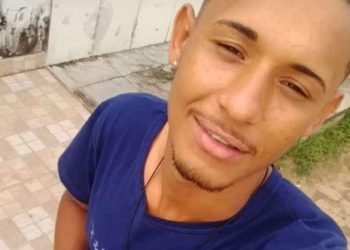 Jovem é perseguido em morto a tiros