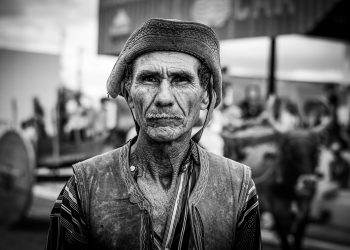A Tradição que Resiste: A História de Seu Luizinho e o Carro de Boi em Pé de Serra