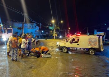 Colisão envolvendo moto e bicicleta deixa dois feridos no cruzamento da BA 409 com a BA 411