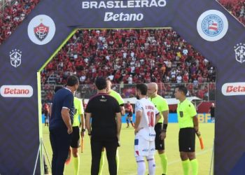 Em nota conjunta, Bahia e Vitória se colocam a favor de paralisação na Série A