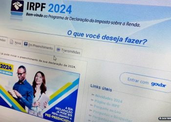 Saiba como doar parte do Imposto de Renda para ajudar vítimas da cheia