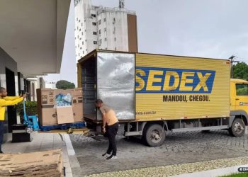 Correios suspendem recebimento de roupas doadas ao Rio Grande do Sul