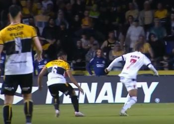 Copa do Brasil – Com dois gols marcados no finalzinho, Bahia vence o Criciúma e vai às oitavas