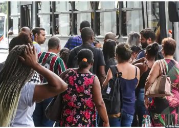 Negros morrem quatro vezes mais de disparo de arma de fogo que brancos