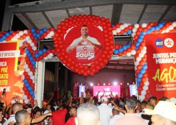 Oposição de Quijingue mostra força durante o lançamento da pré-candidatura de Saulo da Arena a prefeito do município