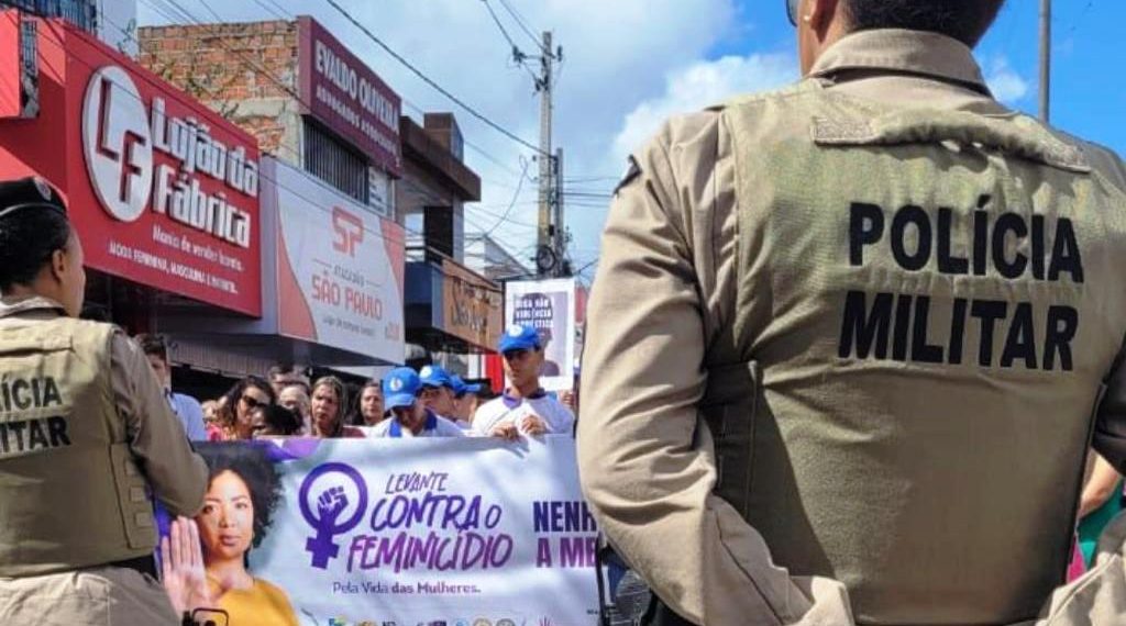 16° BPM participa de evento contra o feminicídio