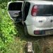 Três homens ficam feridos após carro descer ribanceira na BA 411