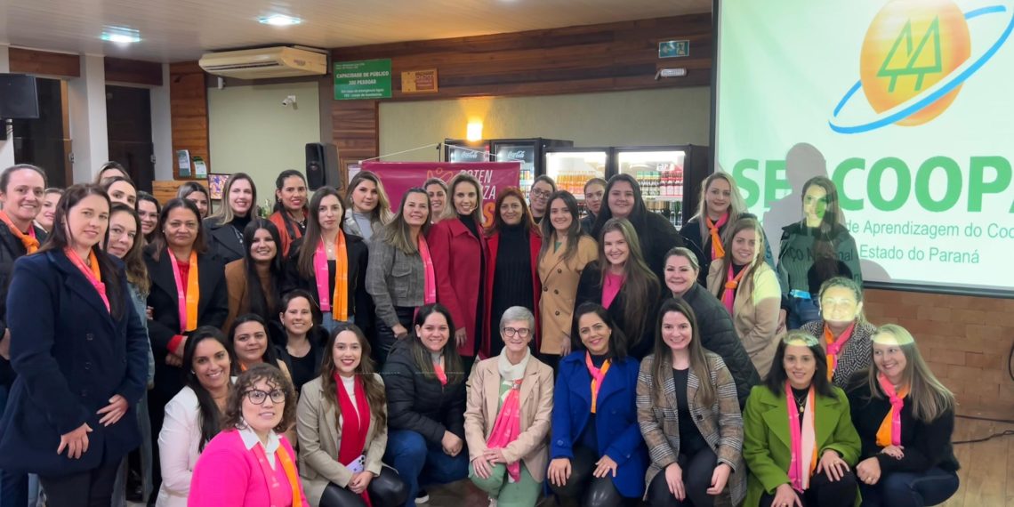 Cresol leva palestra “O agro também é delas” a participantes do Projeto Potencializa Elas