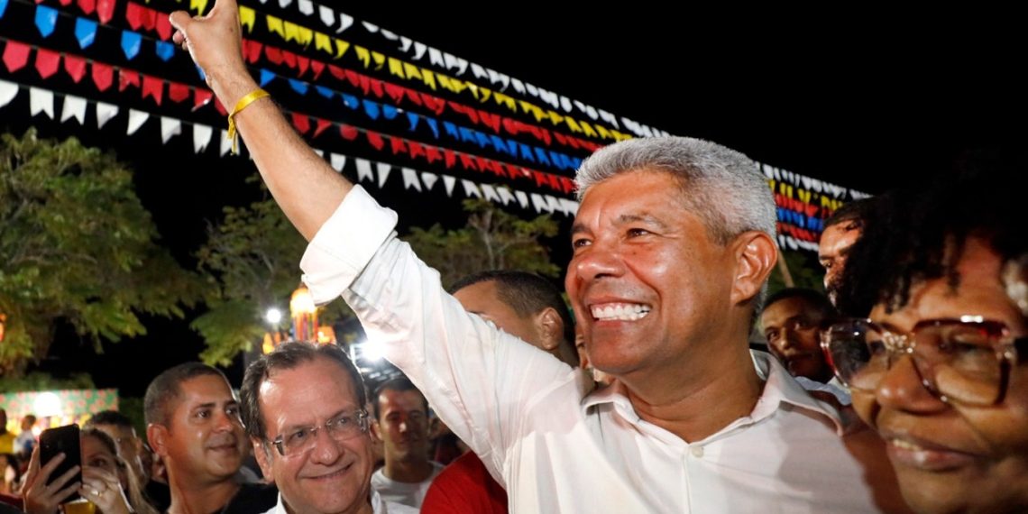 Jerônimo prestigia festejos juninos pelo interior do estado, até segunda-feira (24)