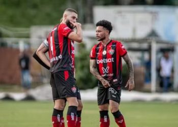 Vitória perde em casa para o Atlético de Goiás e ampliar o jejum