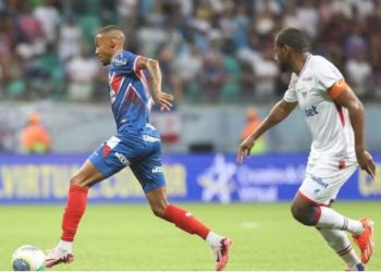 Bahia vence o Fortaleza e segue na cola do Flamengo dividindo a liderança do Brasileirão