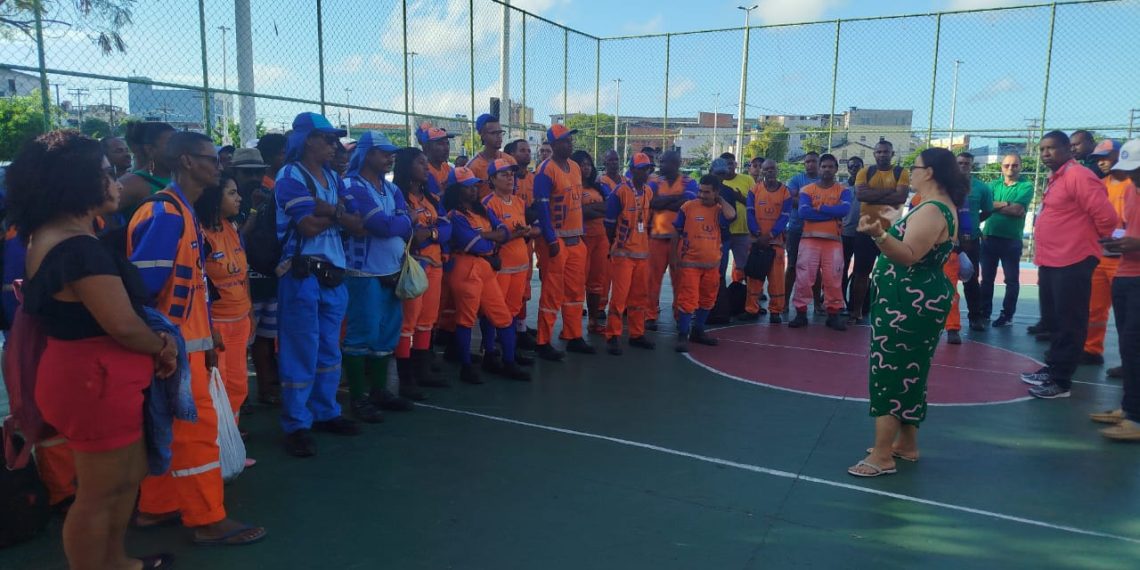 Salvador – Polícia Civil usa farda de gari durante prisão de suspeitos e indigna SindilimpBA