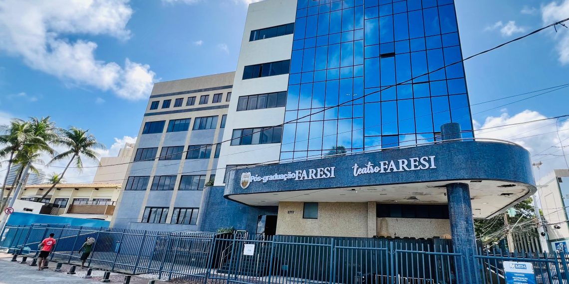 FARESI lança cursos de pós-graduação na capital baiana