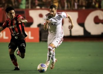 No Barradão, Vitória perde pro Flamengo e fecha 1° turno da Série A dentro do Z4