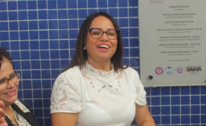 Justiça obriga suspensão de enquete eleitoral que supostamente era pra favorecer a atual prefeita