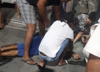 Homem é socorrido após sofrer agressões físicas e pedradas no centro da cidade