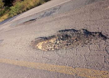 ‘Crateras’ na BR-324 preocupam motoristas no trecho entre Jacobina e Capim Grosso