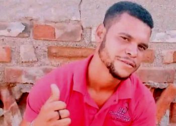 Homem escapa da morte após levar vários golpes de faca. O mesmo teria deixado de pagar uma aposta de R$ 5