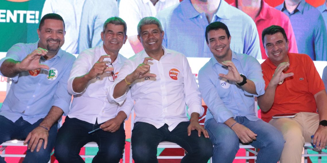 Serrinha – Coligação encabeçada por Cyro e Gika terá 180 candidatos as 17 vagas na Câmara Municipal