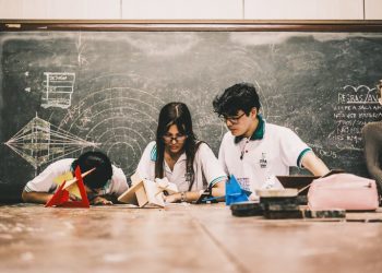 Sancionada lei que reestrutura o ensino médio