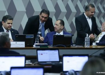 CCJ do Senado reduz prazo de inelegibilidade previsto na Ficha Limpa