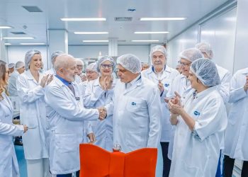 Brasil inaugura fábrica de medicamentos para diabetes e obesidade