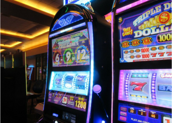 Máquina caça-níqueis de vídeo pôquer: regras do jogo, tipos de máquinas