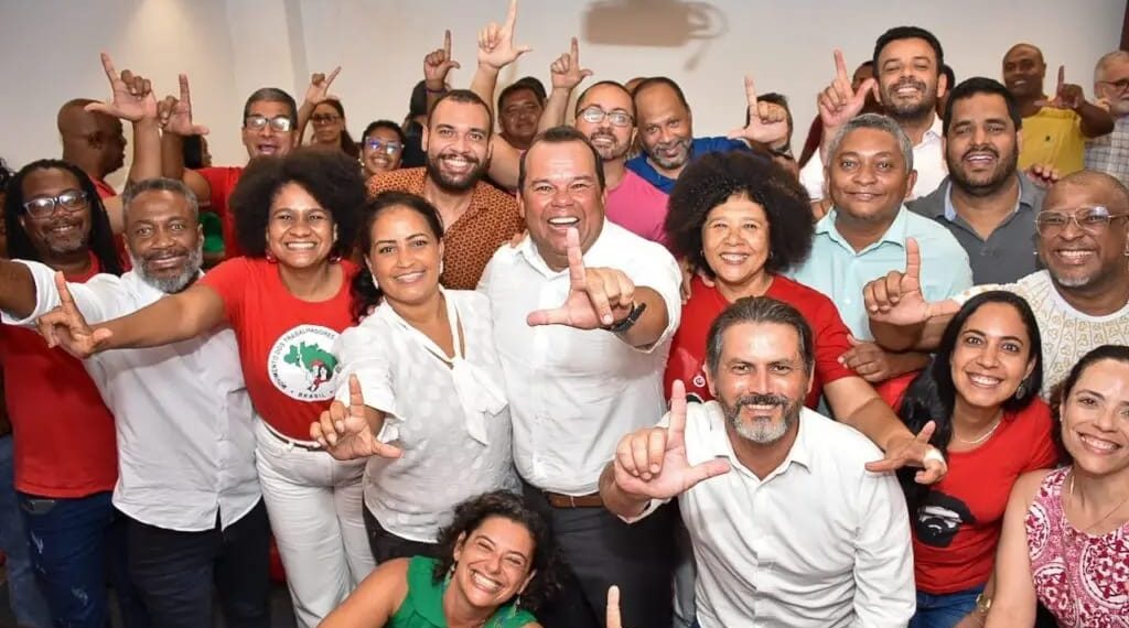 PT reafirma compromisso a Geraldo Júnior e Fabya Reis e convoca “Plenária Vermelha” no Comitê Central