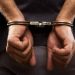 Homem é preso em flagrante dentro de hospital após tentar matar a companheira com facão