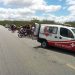 Casal fica ferido após motocicleta quebrar corrente e estourar pneu na BA 120