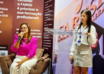 FARESI promove entrevistas com os candidatos a prefeito(a) de Conceição do Coité. Val do PSD foi a primeira entrevistada