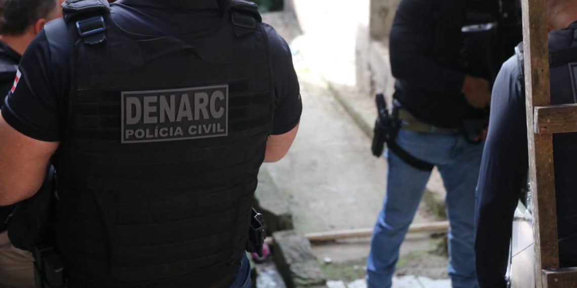 Em 2024, Denarc bloqueia cerca de 2,4 milhões e desarticula 11 laboratórios de drogas